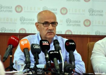 Bakan Kirişçi: venezuelladan Toprak Almadık !