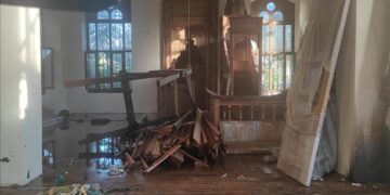 Camcılar camisi’nde çıkan yangın kontrol altına alındı