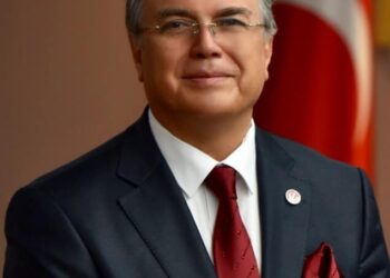 Prof. Dr. Doğan Aydal’ın Kur’an-ı Kerim’e Dayılı Atom Açıklaması !