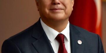 Prof. Dr. Doğan Aydal’ın Kur’an-ı Kerim’e Dayılı Atom Açıklaması !