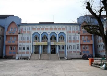 Düzcede Okullar 1 haftalığına zorunlu Tatil edildi