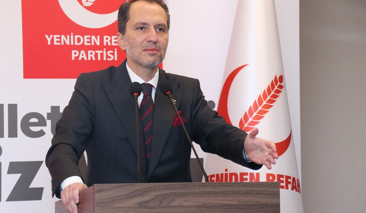 Fatih Erbakan: Bütün bir camianın töhmet altında bırakılması yanlış ad-mania