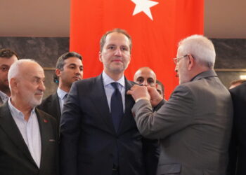 Milli Görüş Mecliste