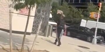 Amerika’da Türk Evi Önünde Kur’an-ı Kerim’e Saldırı